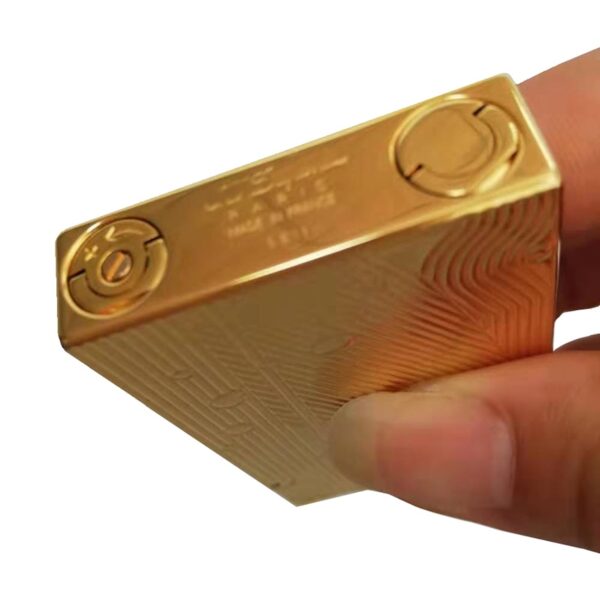 Sanjis Lighter – New Gold Design – Butane – One Piece merch