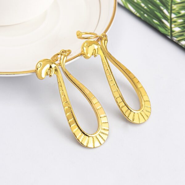 Boa Hancock Earrings – One Piece Cosplay Jewelry Gift for Women